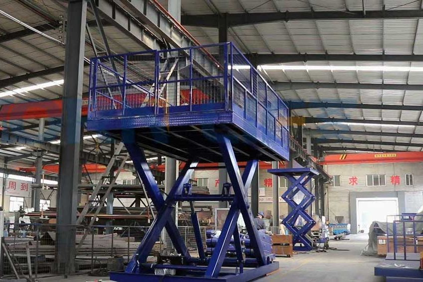 بالابر کارخانه