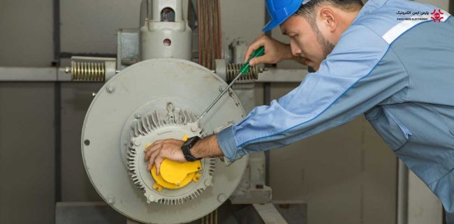 نشانه-های-خرابی-آسانسور-را-بشناسید